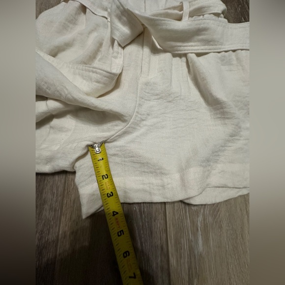 🛍️a new day high waist Shorts with belt Size S excellent condition - Picture 4 of 9